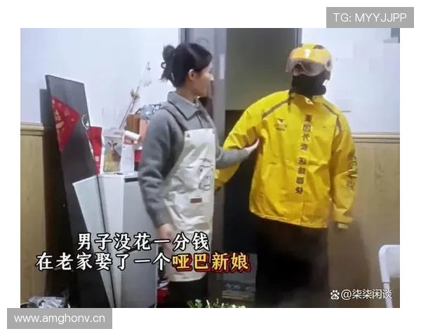 庞伟一天三顿外卖，连猫都嫉妒他的生活档次了