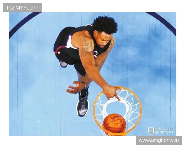 扎克拉文这生活简直像两副面孔，一个赛场上拼命，另一个衣柜豪奢得让人懵圈！